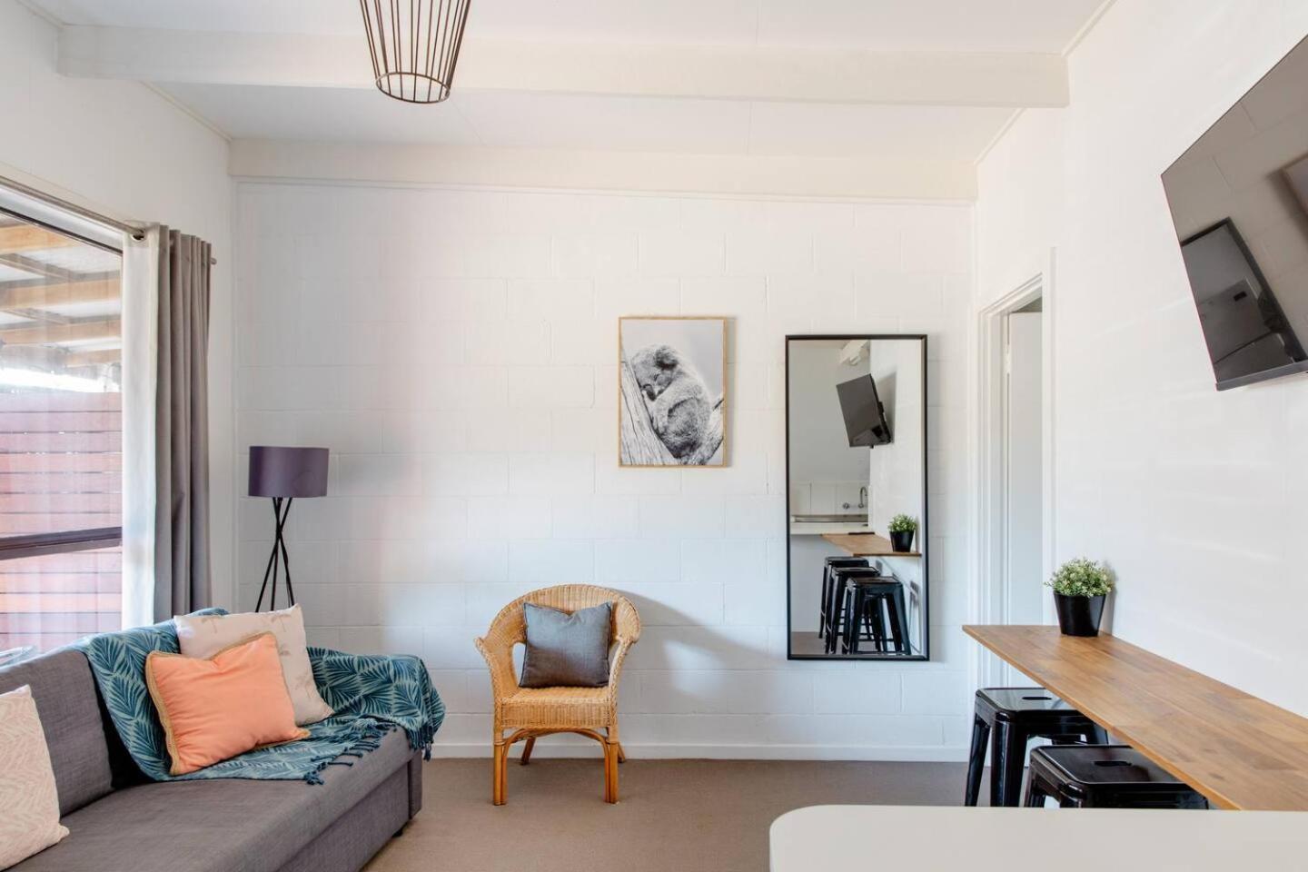 Prom Coast Apartments Sandy Point Eksteriør bilde